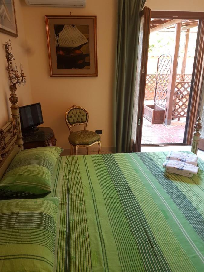 B&B Malibu Ardea Εξωτερικό φωτογραφία